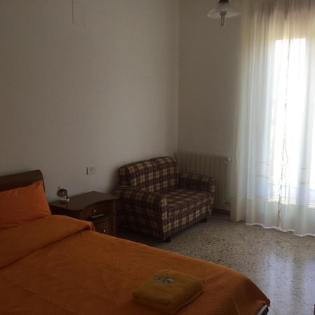 Albergo Belvedere Santa Cristina Gela  外观 照片
